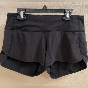 Black Lululemon Speed Up Short 2.5 size 4
